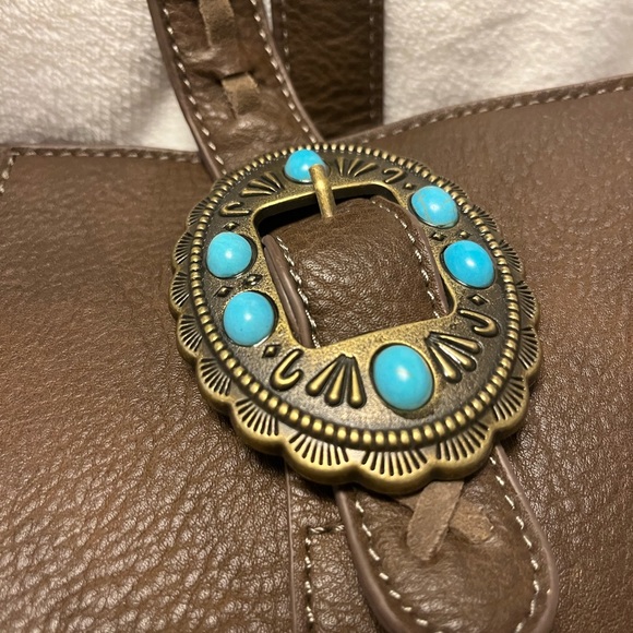Justin Boots Brown Vegan Leather Tote with Turquoise Conchos - Picture 3 of 11